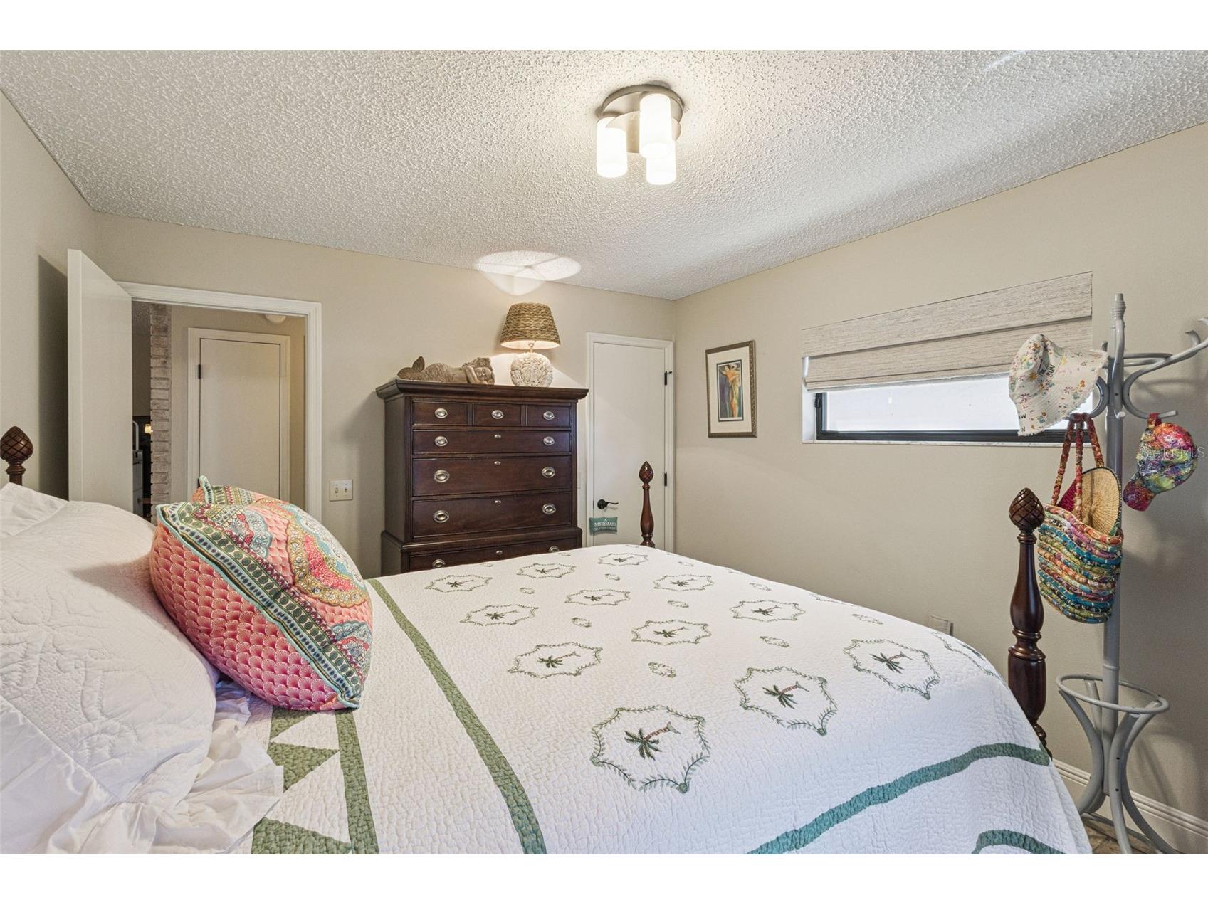 1105 N Valencia Avenue Howey In The Hills FL 34737 G5107030 image25