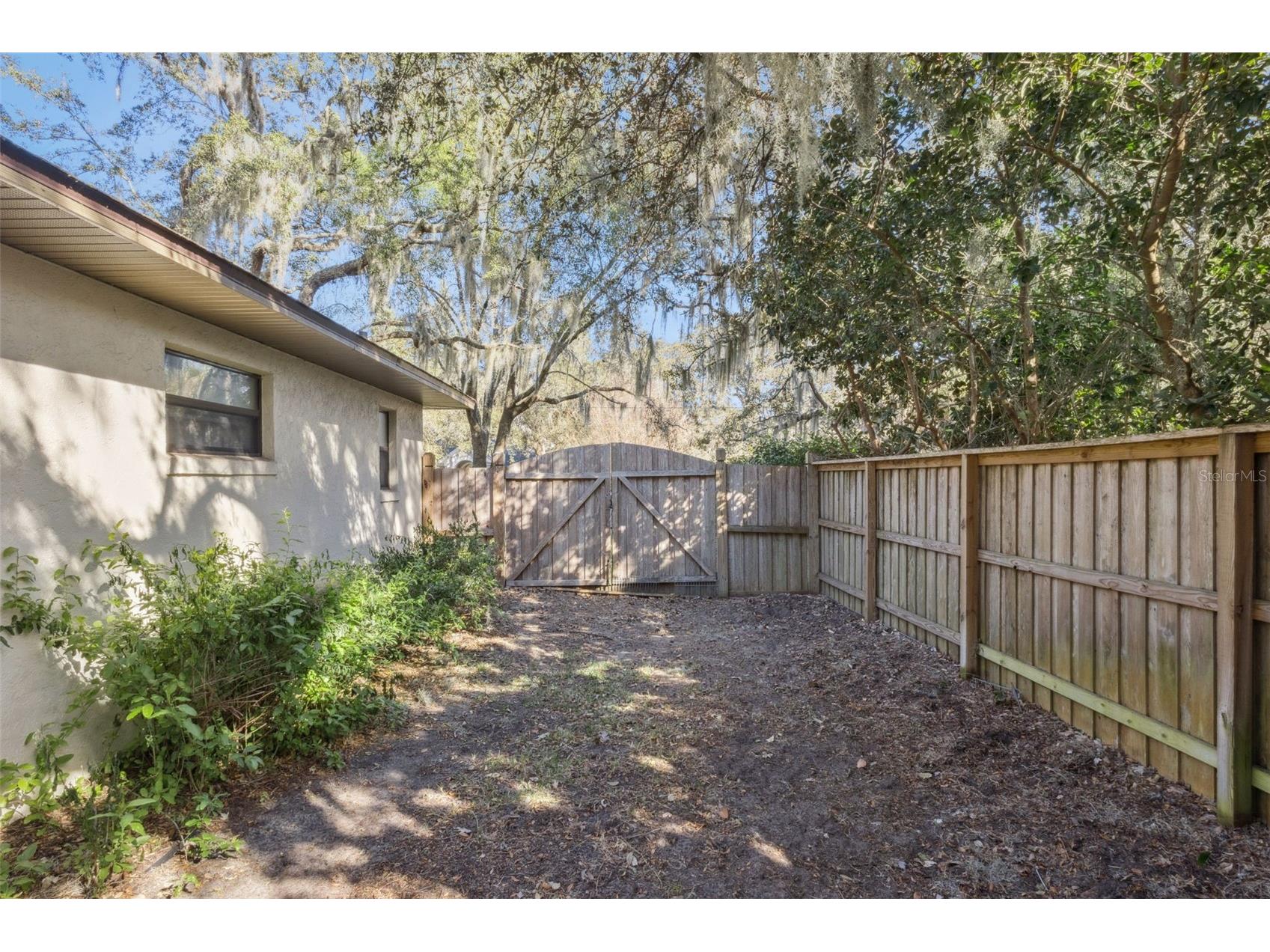 1105 N Valencia Avenue Howey In The Hills FL 34737 G5107030 image39