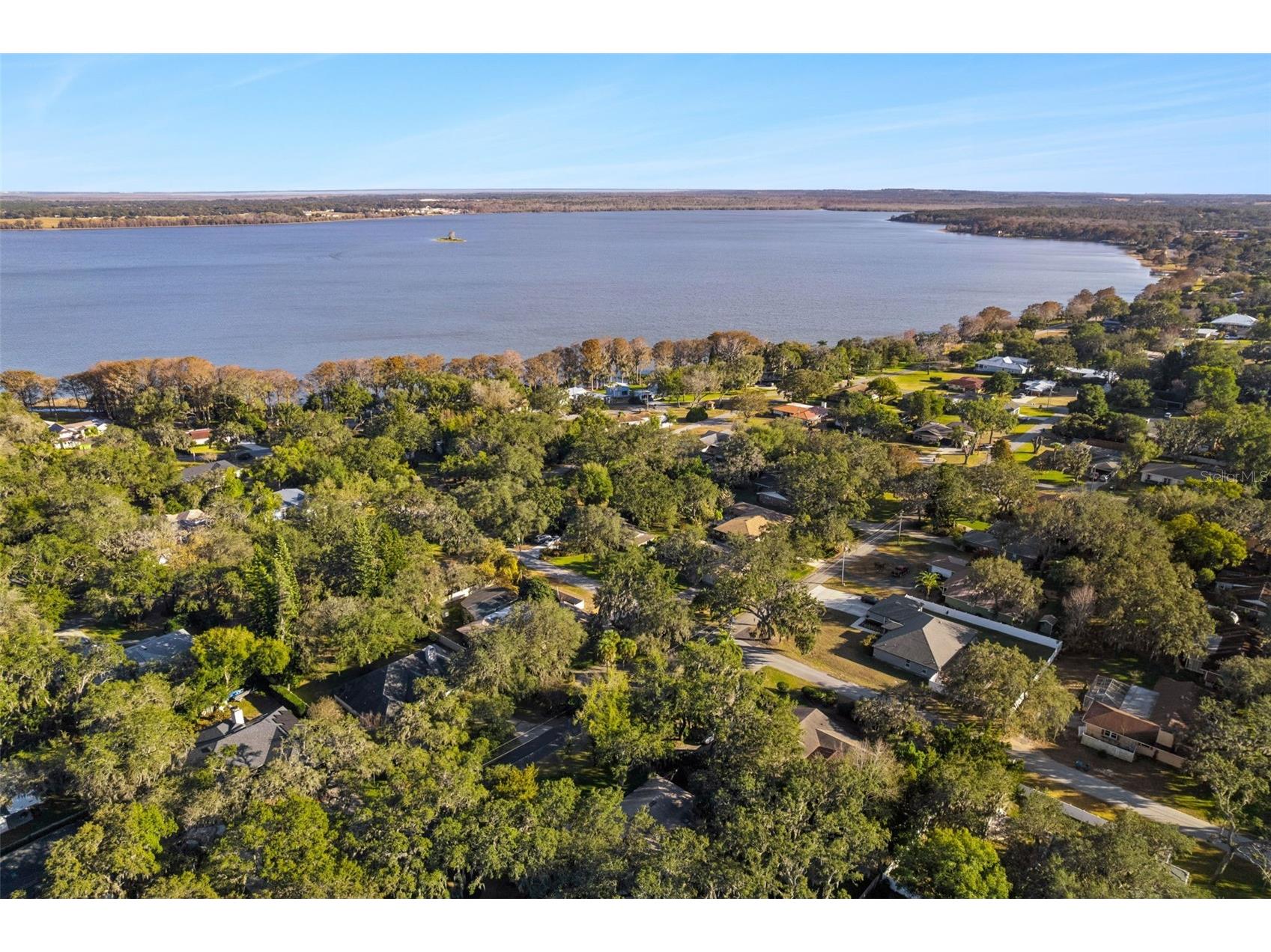 1105 N Valencia Avenue Howey In The Hills FL 34737 G5107030 image42