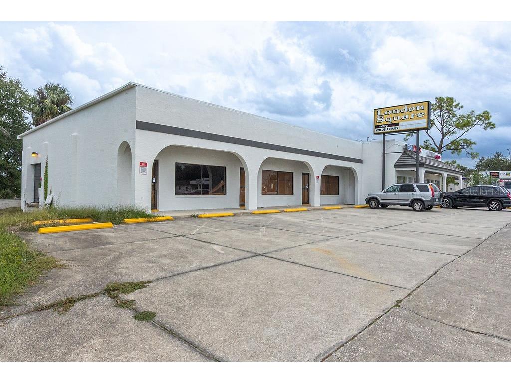 1105 S Woodland Boulevard Deland FL 32720 V4945069 image1