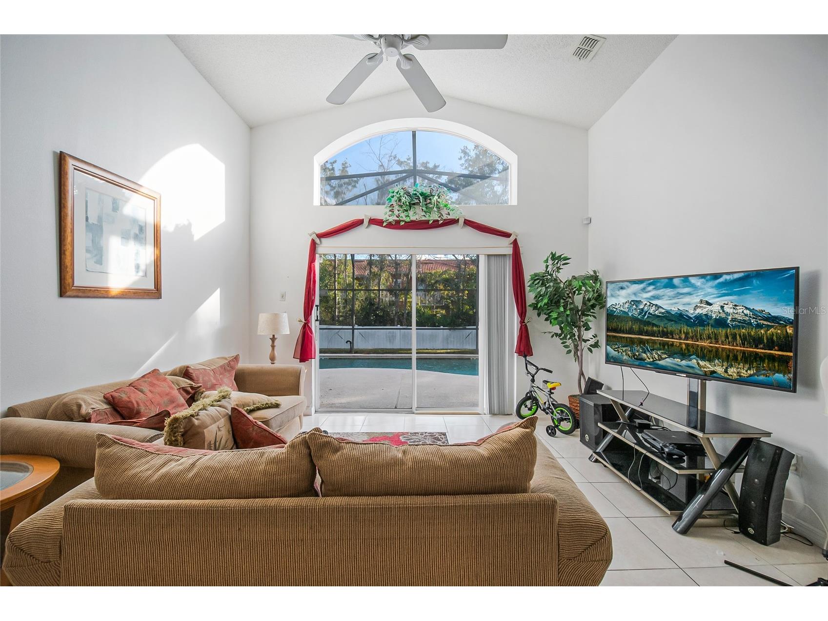 1105 Seasons Boulevard Kissimmee FL 34746 O6377522 image11