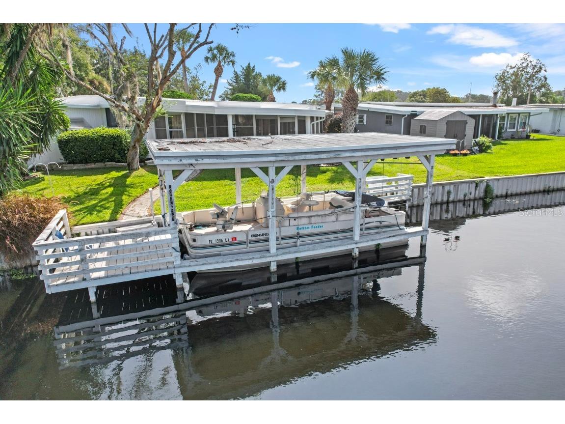 1105 Southland Drive Tavares FL 32778 - HARRIS CHAIN OF LAKES -- YES! G5073710 image1