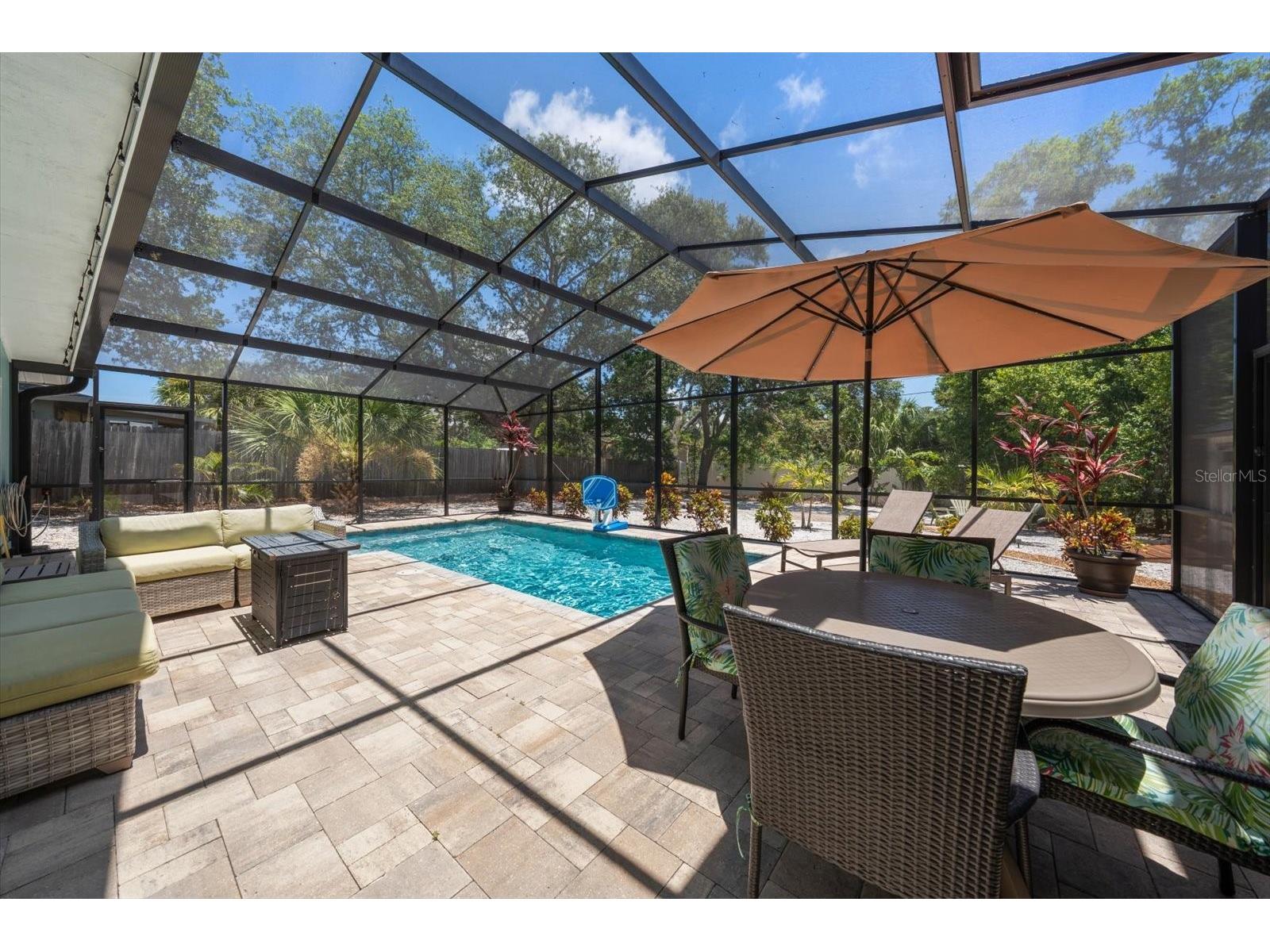 1105 Sunnydale Drive Clearwater FL 33755 TB8522793 image3