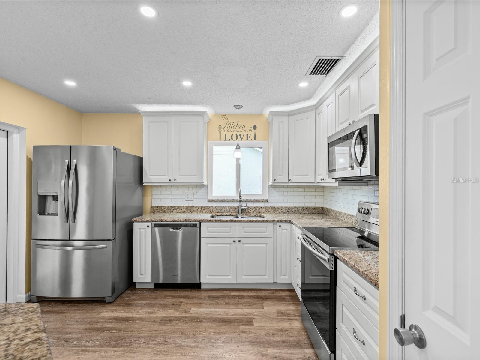 1105 Tuxford Drive Brandon FL 33511 W7886878 image2