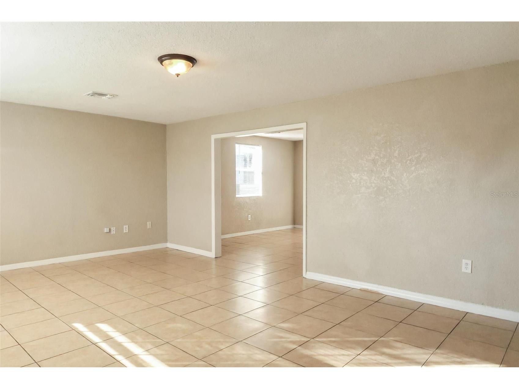 1105 W Nassau Street Tampa FL 33607 TB8454989 image12