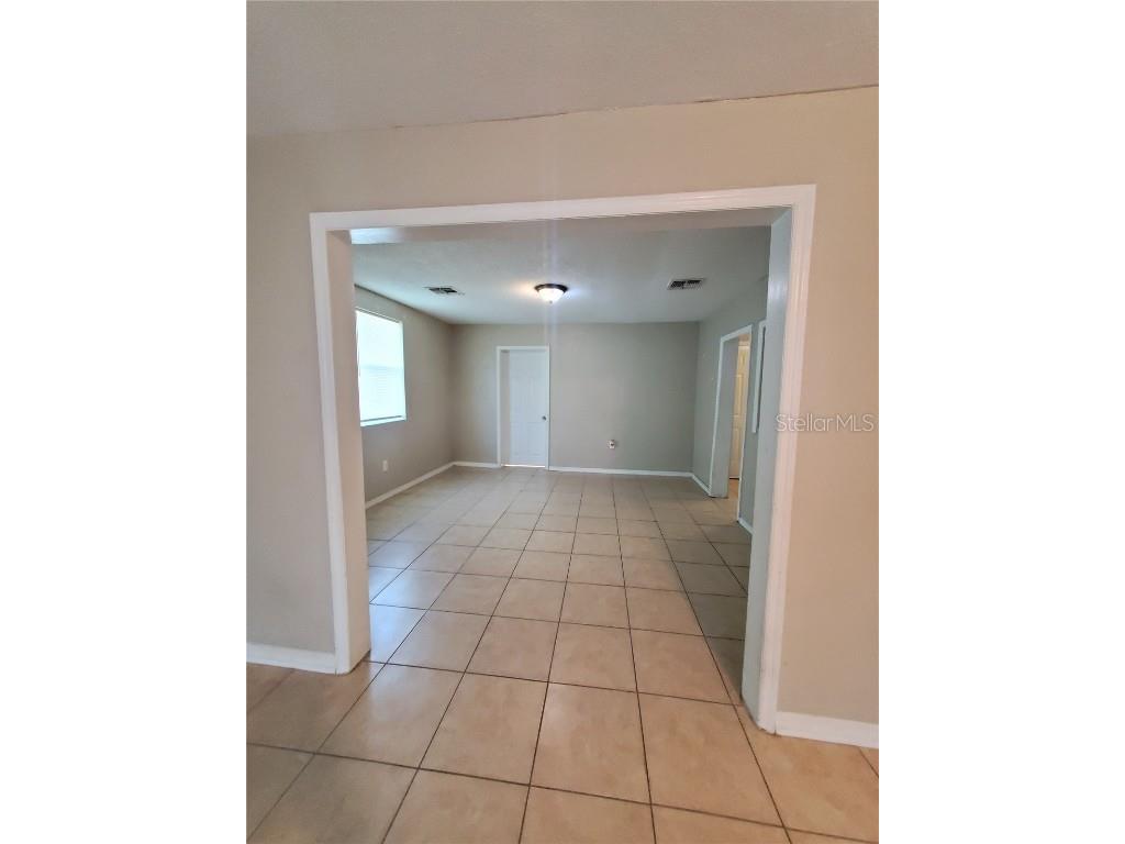 1105 W Nassau Street Tampa FL 33607 TB8454989 image3