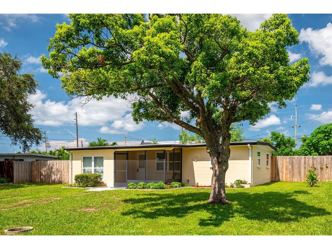 11050 106th Street Largo FL 33773 U8252587 image1