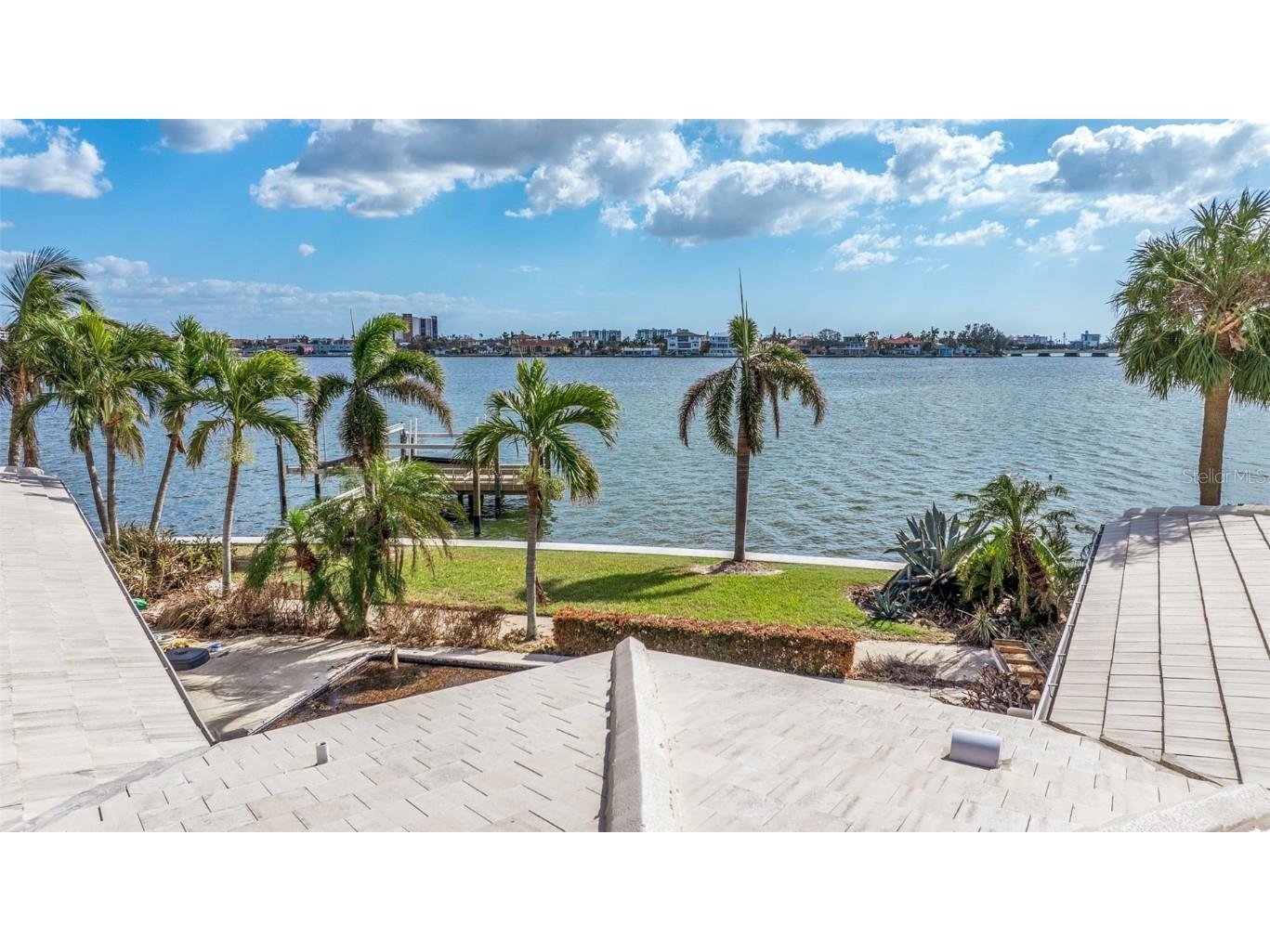 11050 7th Street E, Treasure Island, FL, 33706 MLS TB8312710 Edina