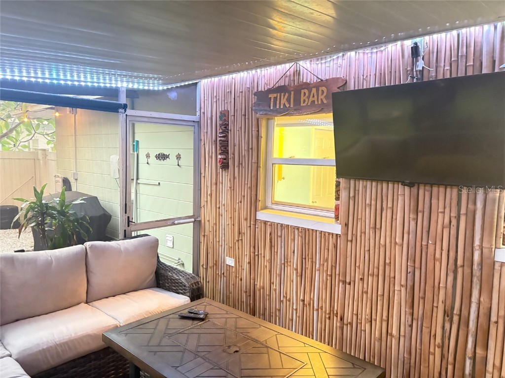 11054 91st Terrace Seminole FL 33772 TB8431587 image19