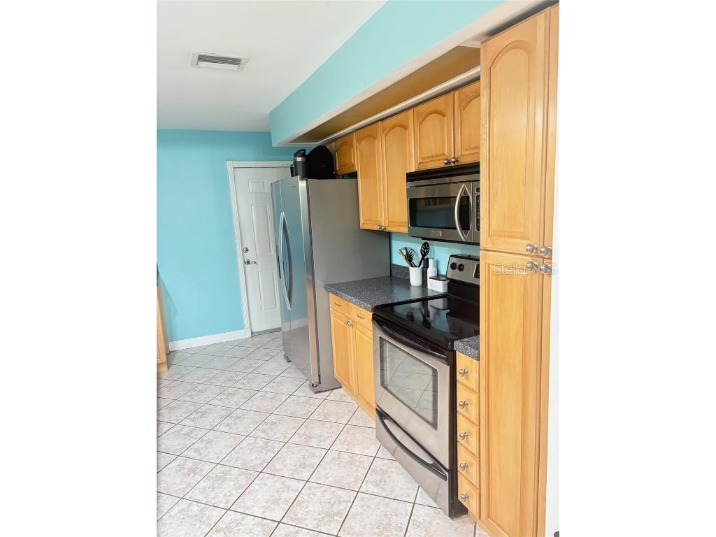 11054 91st Terrace Seminole FL 33772 TB8431587 image8