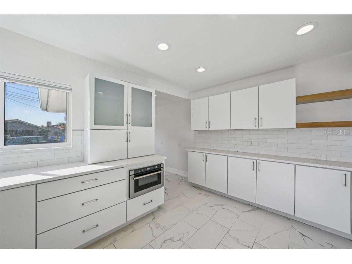 11055 6th Street E Treasure Island FL 33706 TB8456026 image12