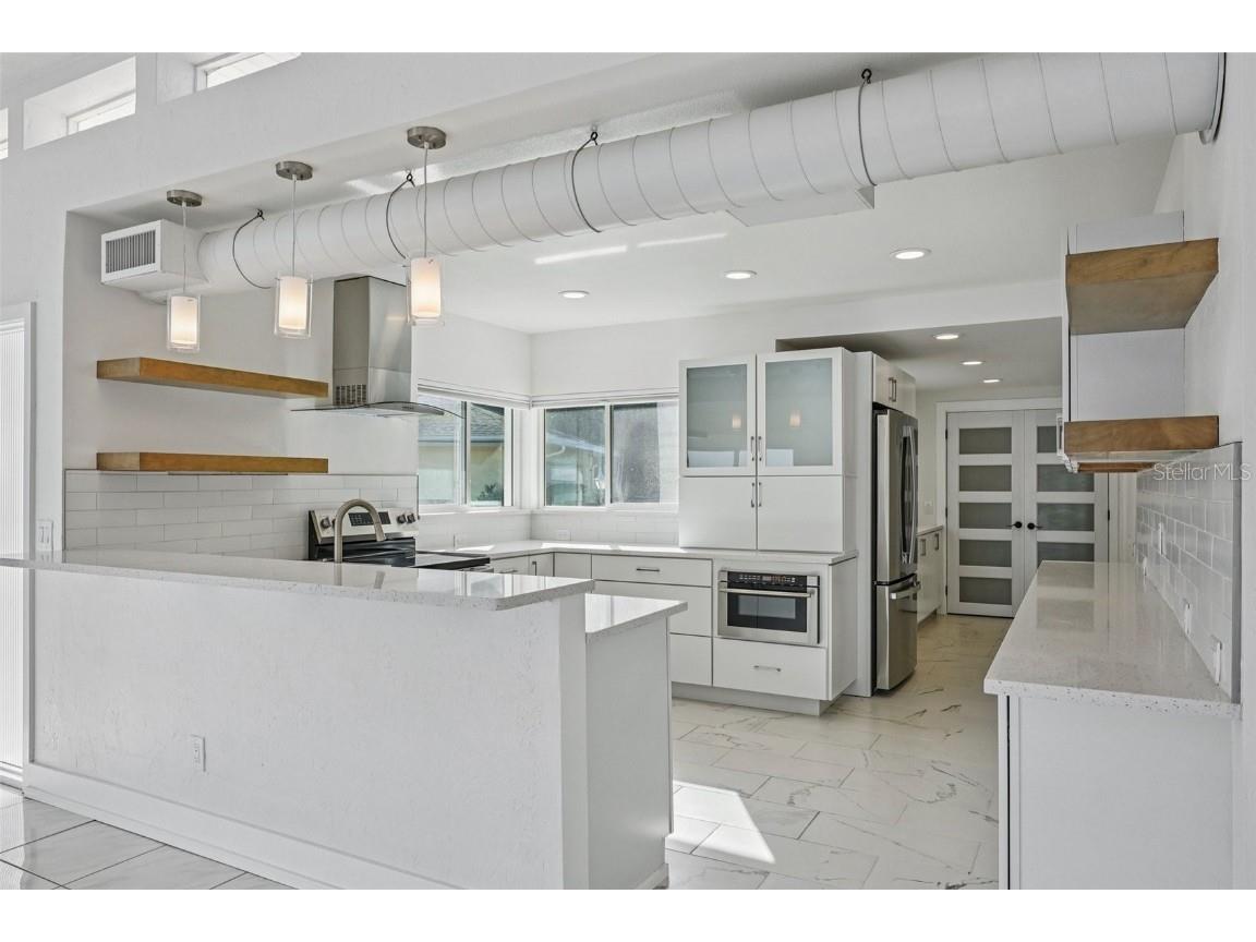 11055 6th Street E Treasure Island FL 33706 TB8456026 image15