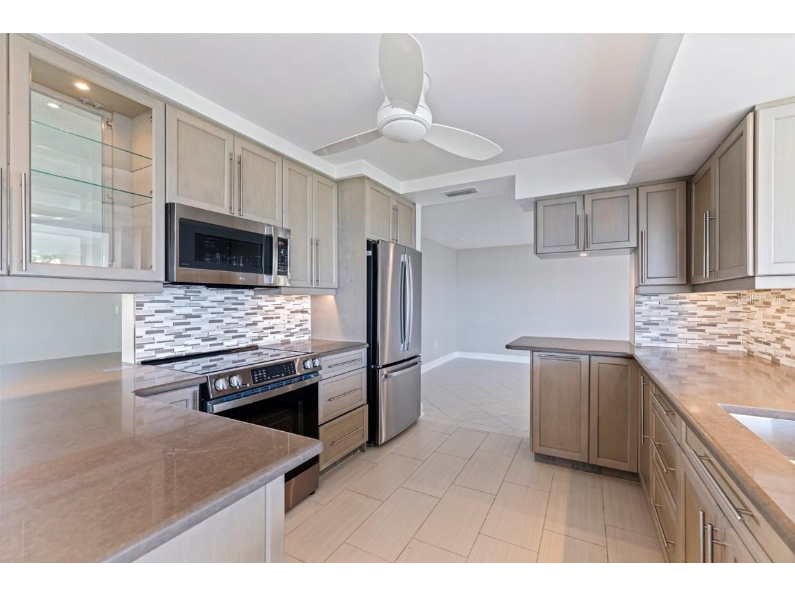 11055 7th Street E Treasure Island FL 33706 - BOCA CIEGA BAY TB8402262 image10