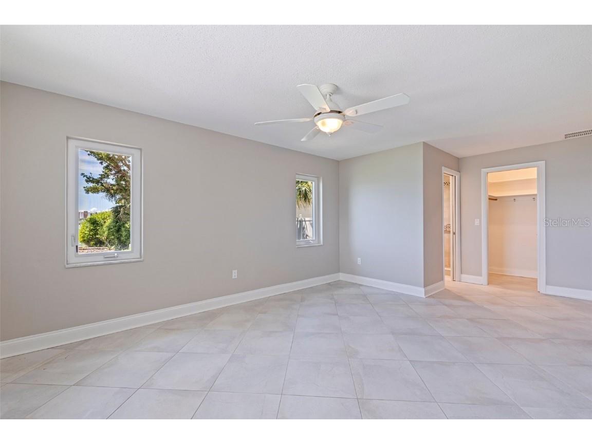 11055 7th Street E Treasure Island FL 33706 - BOCA CIEGA BAY TB8402262 image13