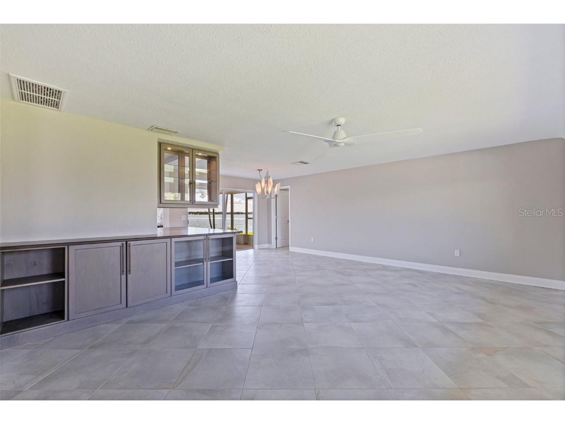 11055 7th Street E Treasure Island FL 33706 - BOCA CIEGA BAY TB8402262 image6