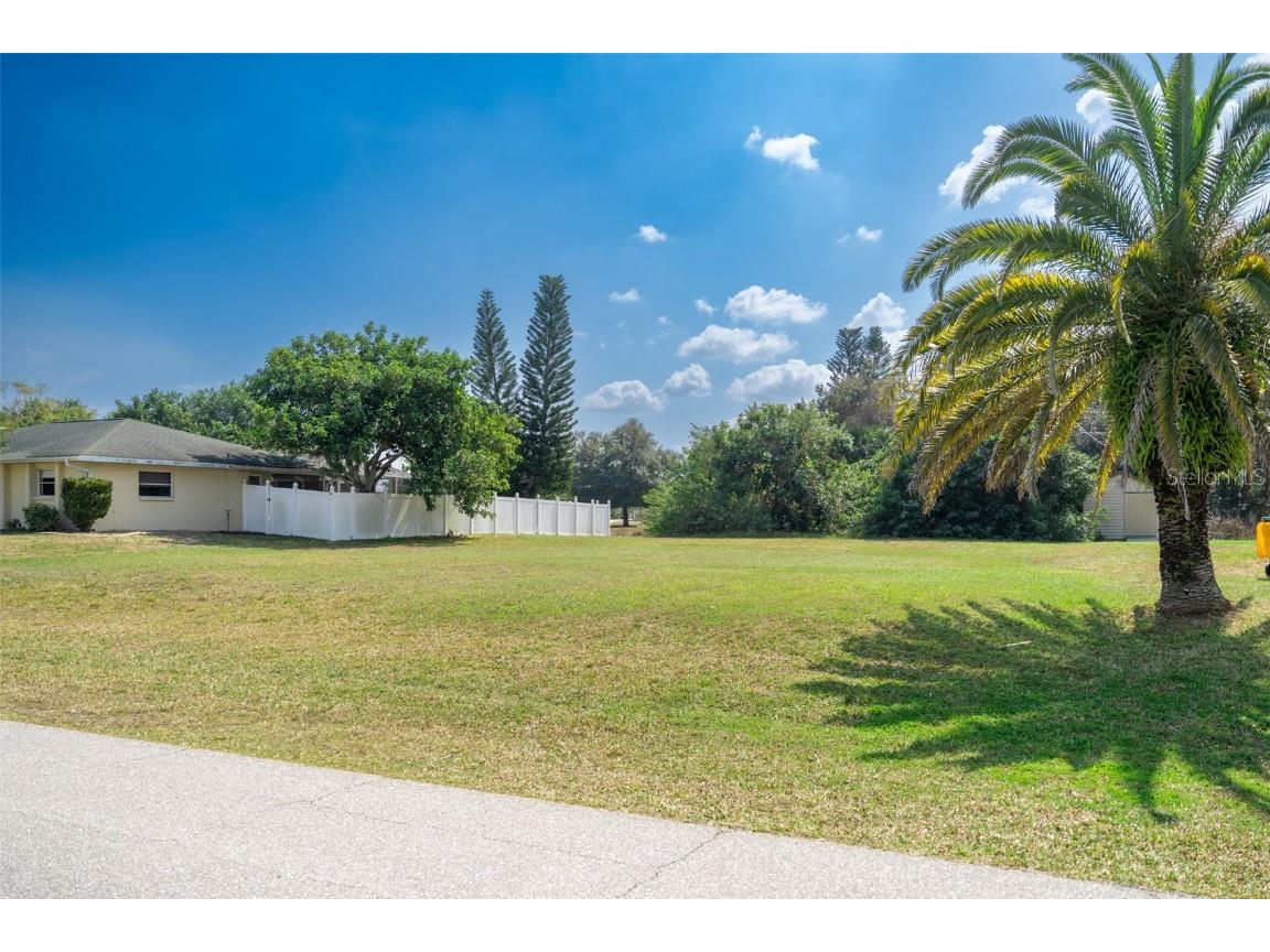 11057 Waterford Avenue Englewood FL 34224 C7500428 image1