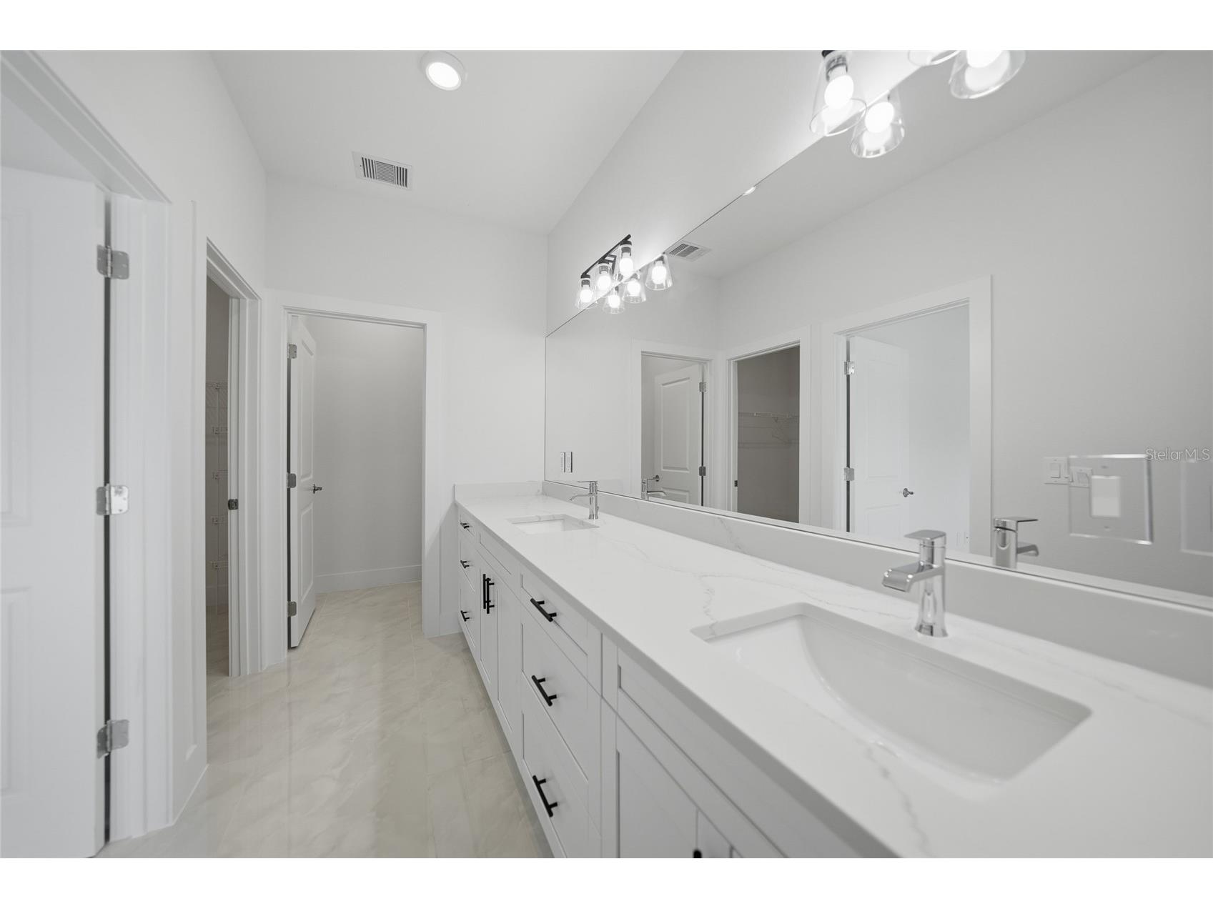 11058 Gulfstream Boulevard Englewood FL 34224 C7524139 image24