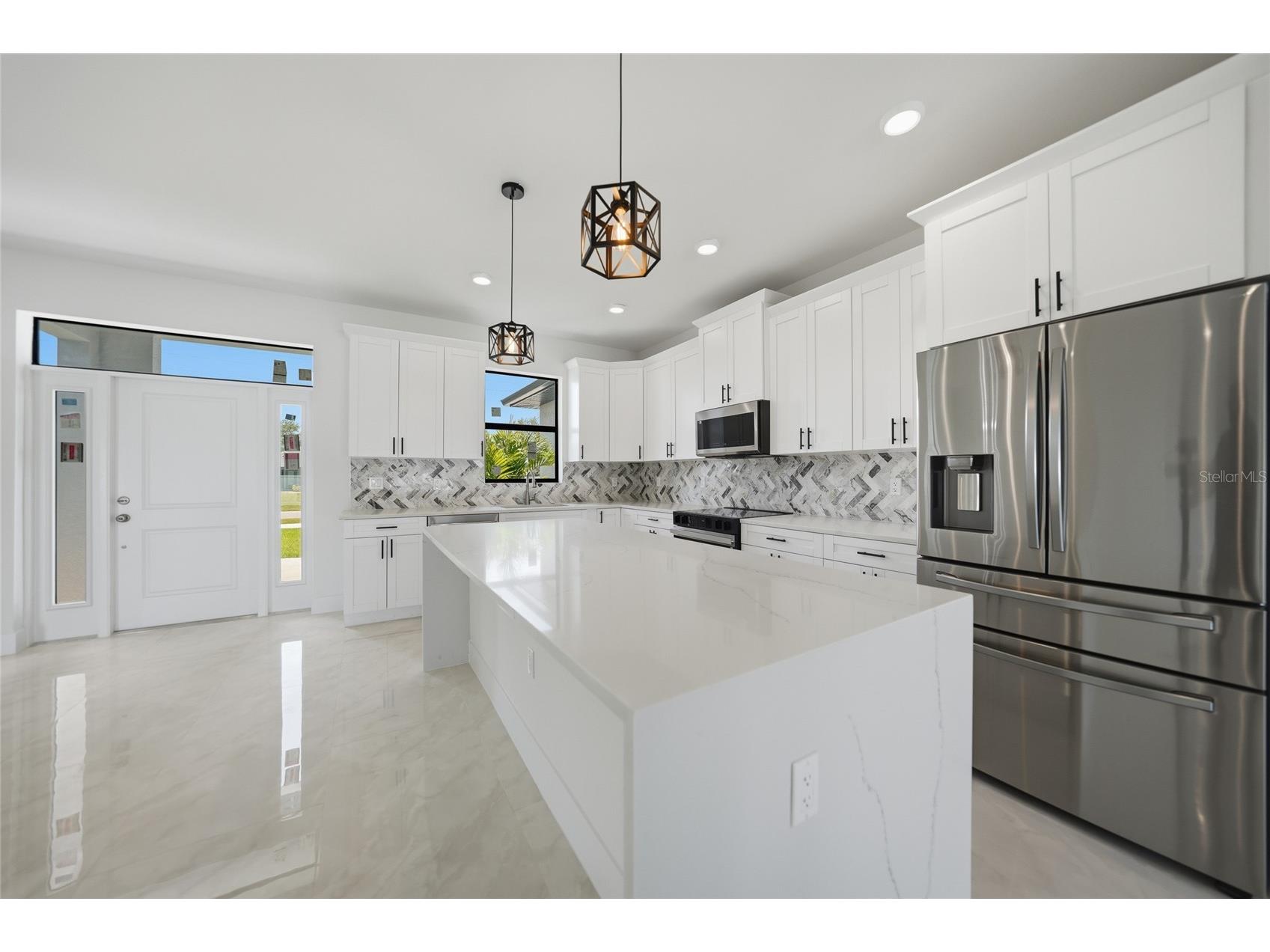 11058 Gulfstream Boulevard Englewood FL 34224 C7524139 image9