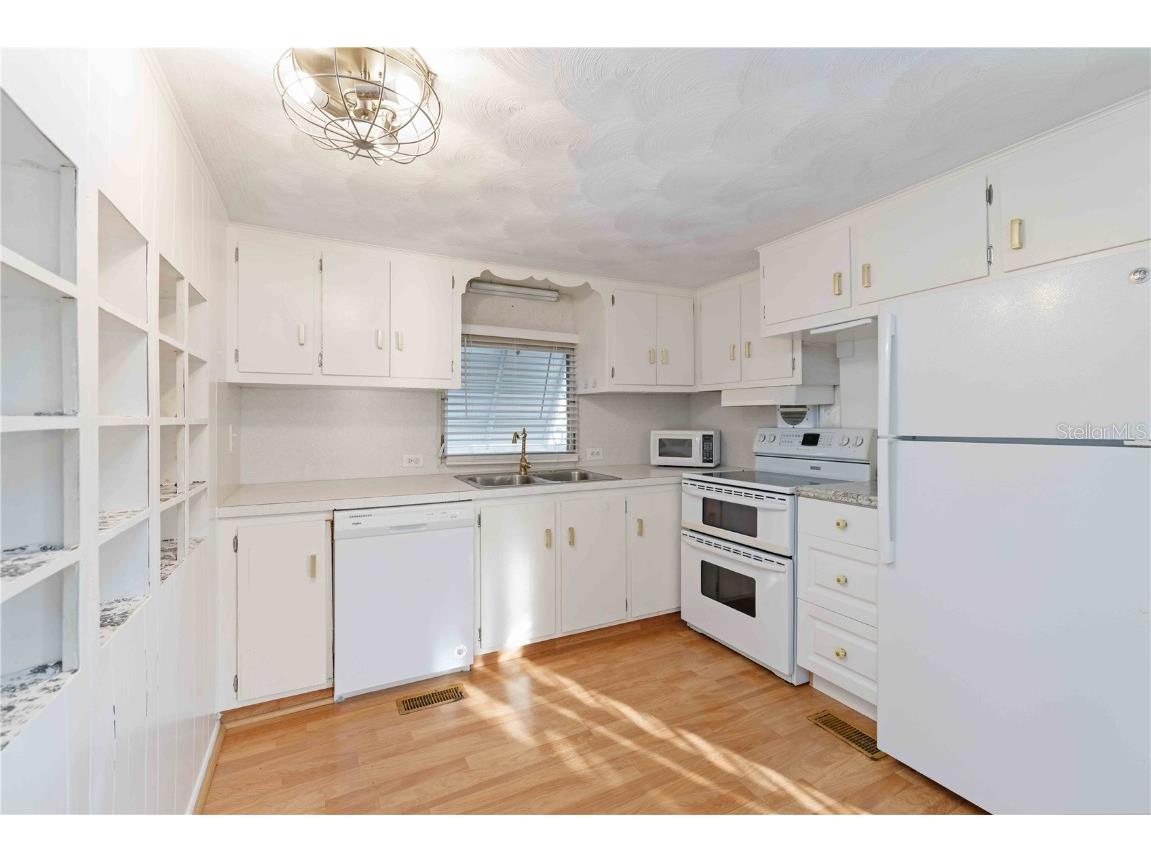 1106 41st Avenue E Ellenton FL 34222 A4677239 image8