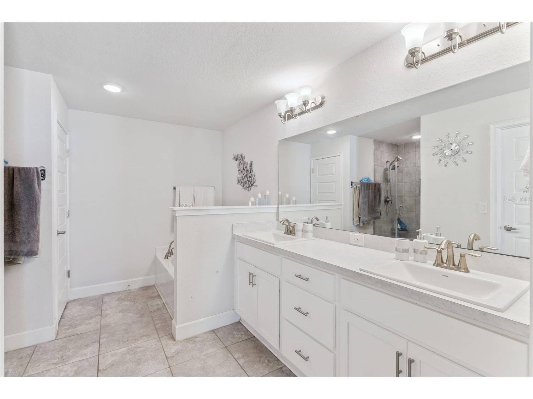 1106 Citrus Landings Boulevard Davenport FL 33837 O6422698 image15