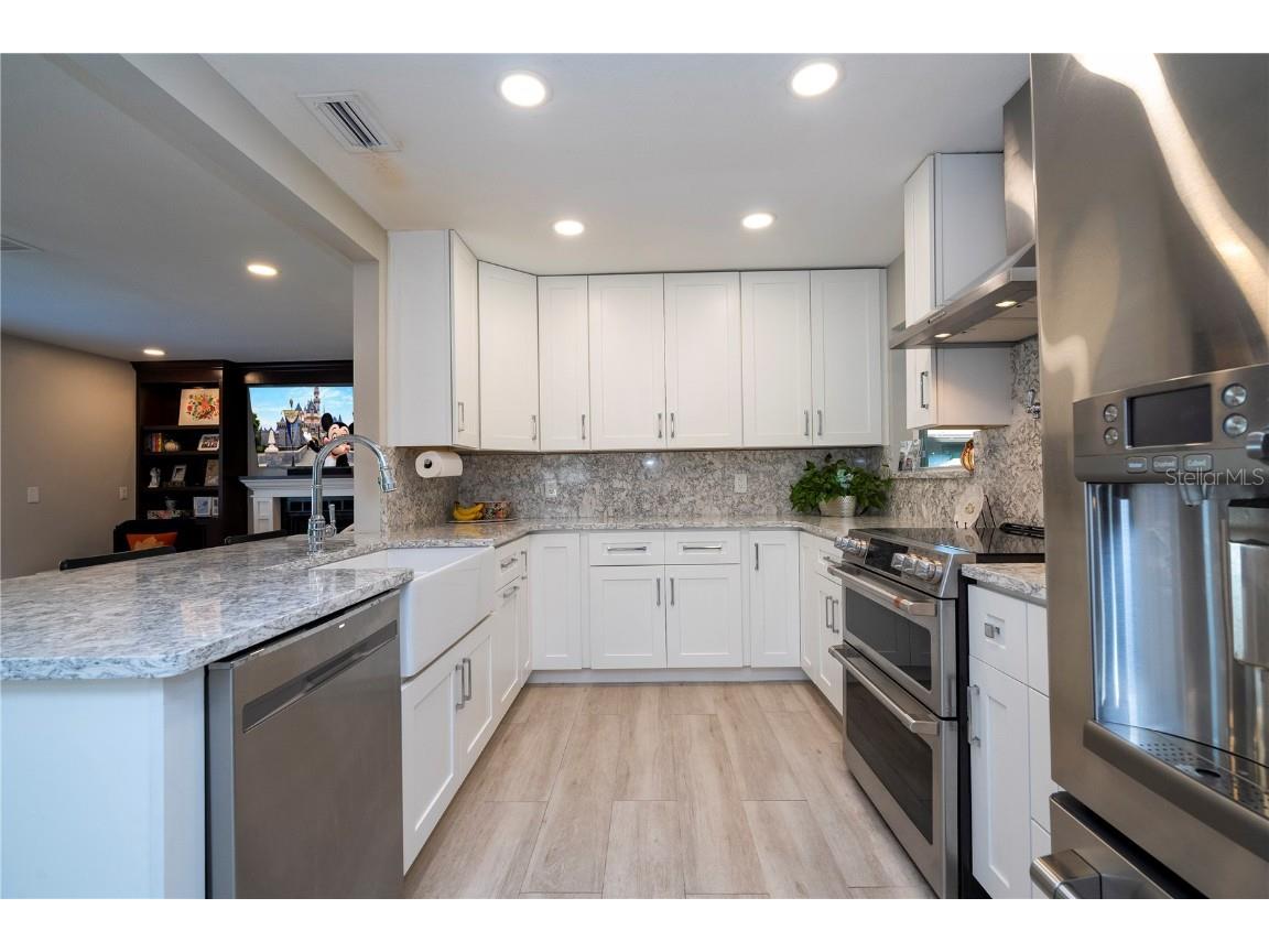 1106 Delridge Avenue Orlando FL 32804 O6354080 image6