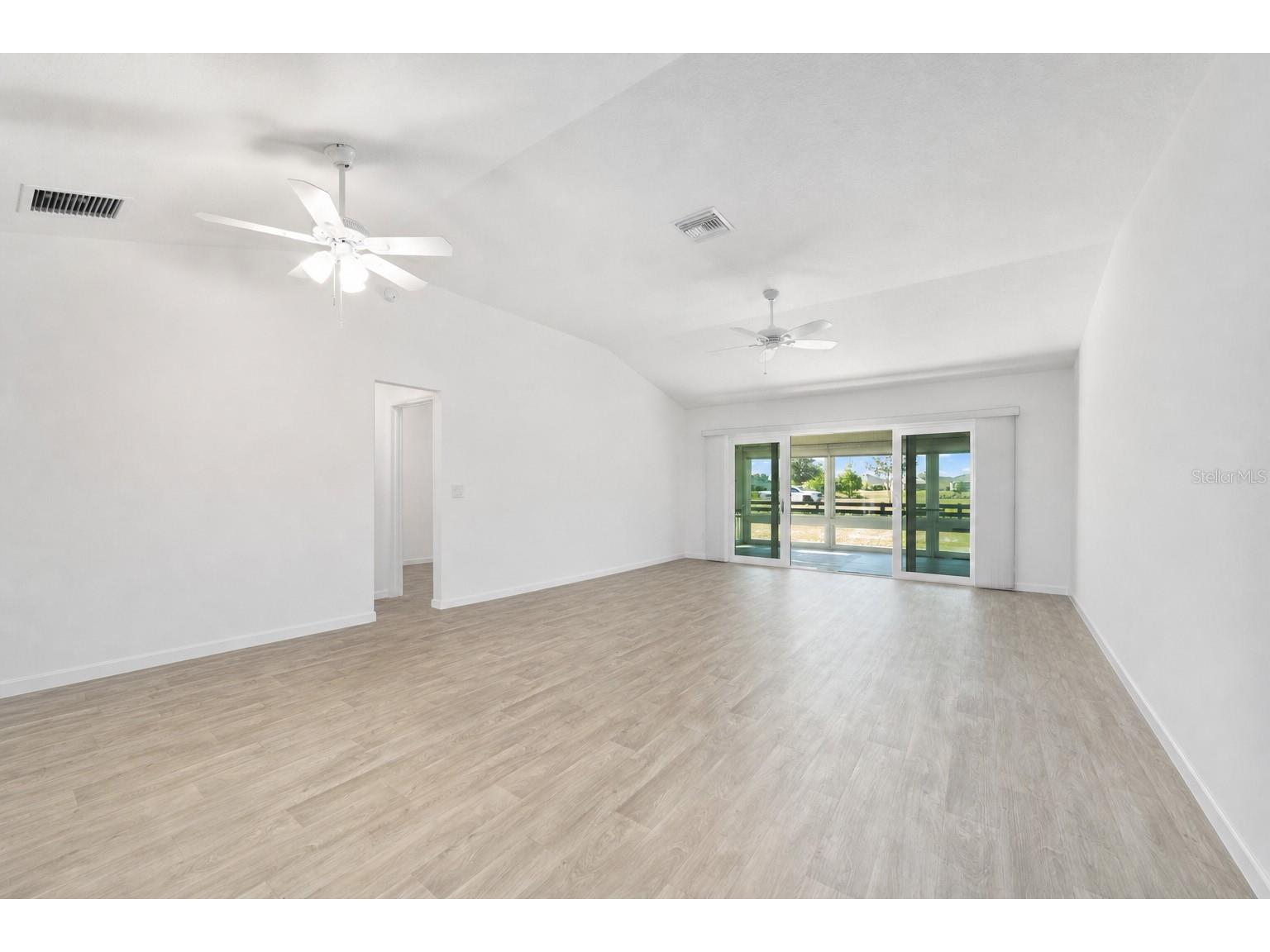 1106 Ebling Loop The Villages FL 32163 OM724218 image4