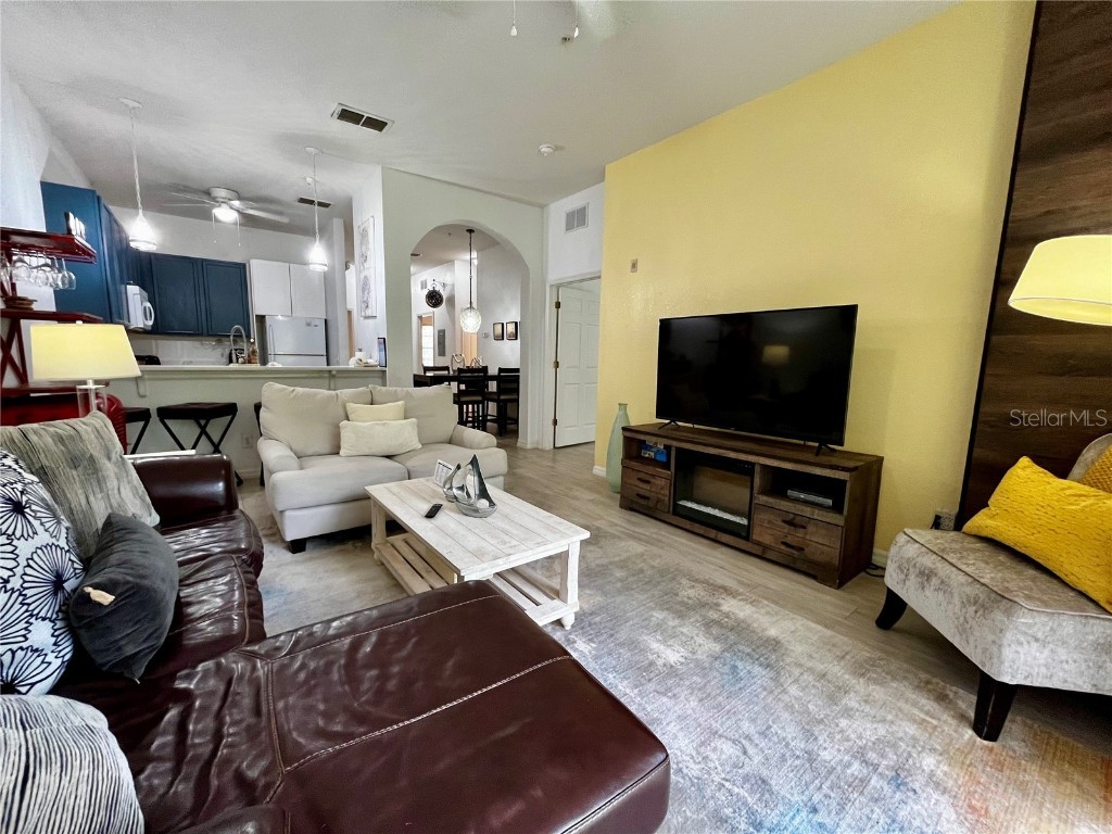 1106 Gran Bahama Boulevard #1106 Davenport FL 33897 S5128389 image4