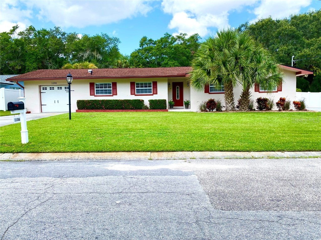 1106 Kapok Kove Circle Clearwater FL 33759 - ALLIGATOR CREEK A4578042 image1