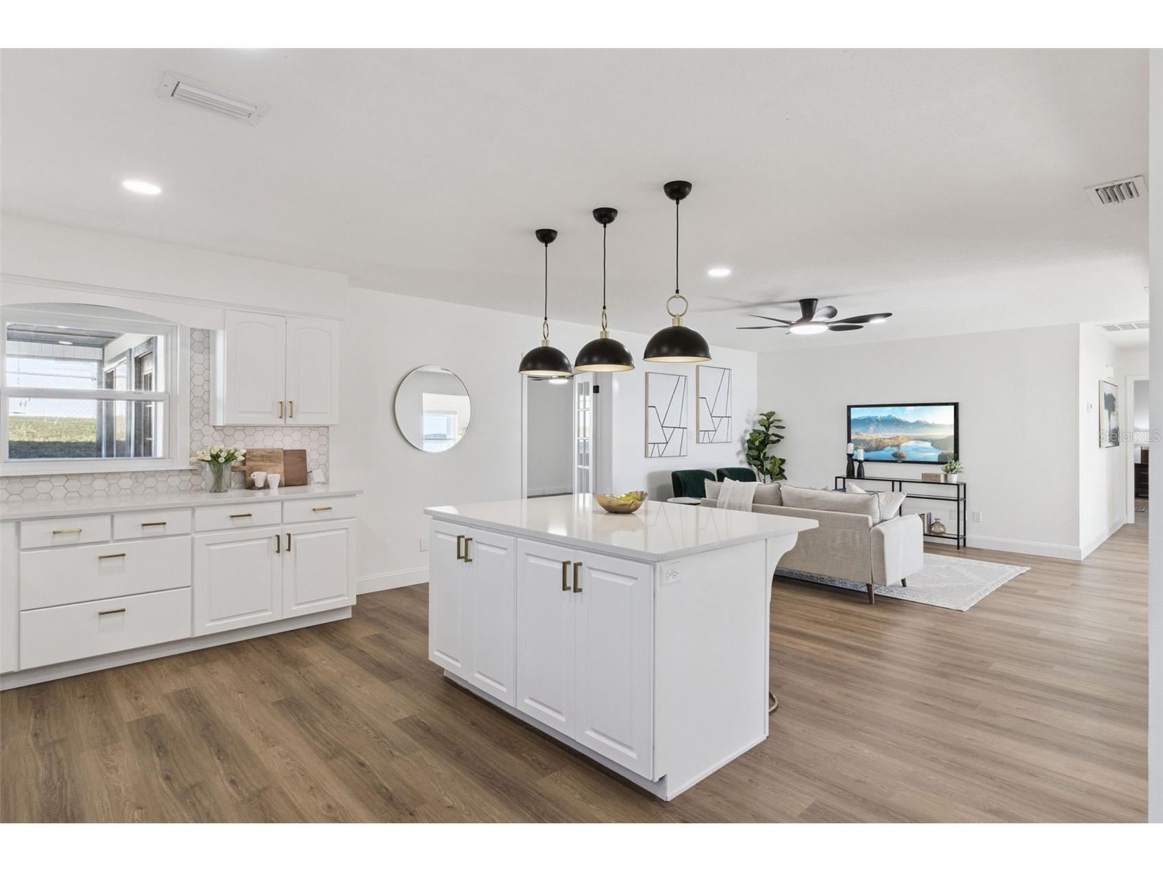 1106 Lake Ariana Boulevard Auburndale FL 33823 - LAKE ARIANA O6385589 image16