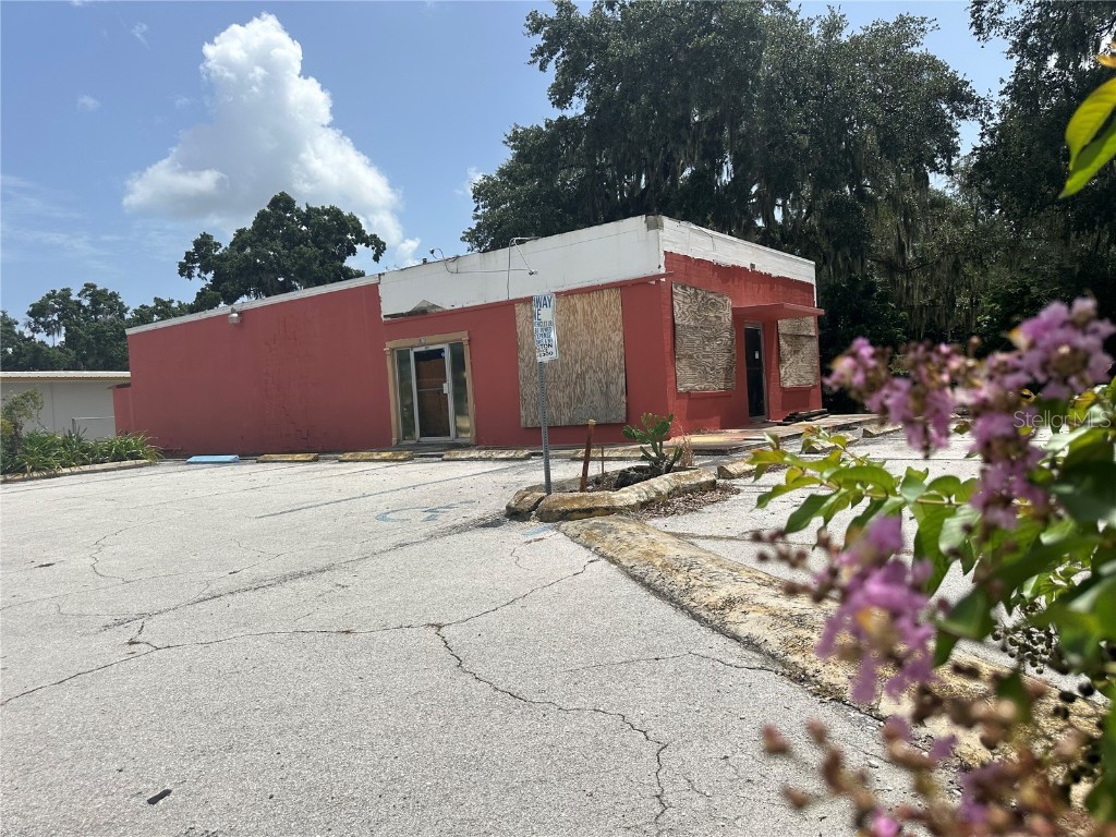 1106 S Collins Street Plant City FL 33563 U8251964 image1