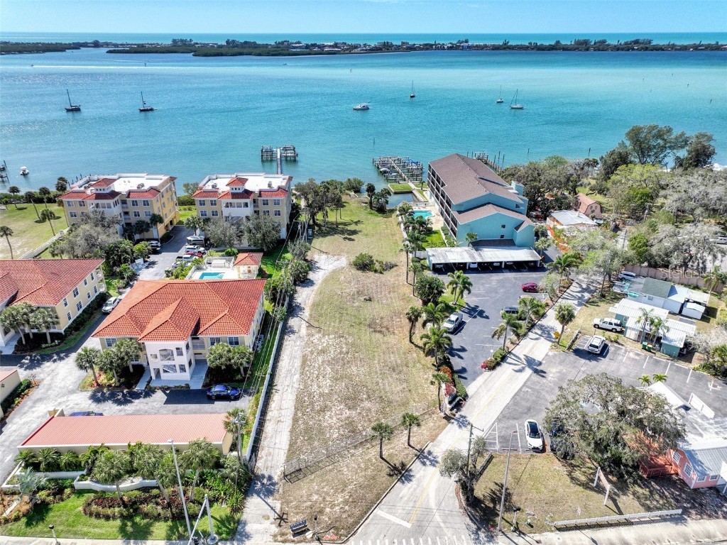1106 S Mccall Road Englewood FL 34223 D6123836 image1