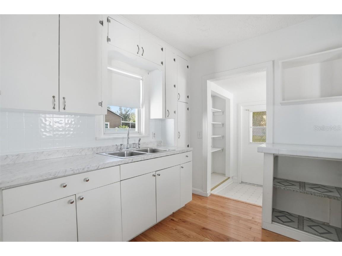 1106 W Peninsular Street Tampa FL 33603 TB8449876 image3