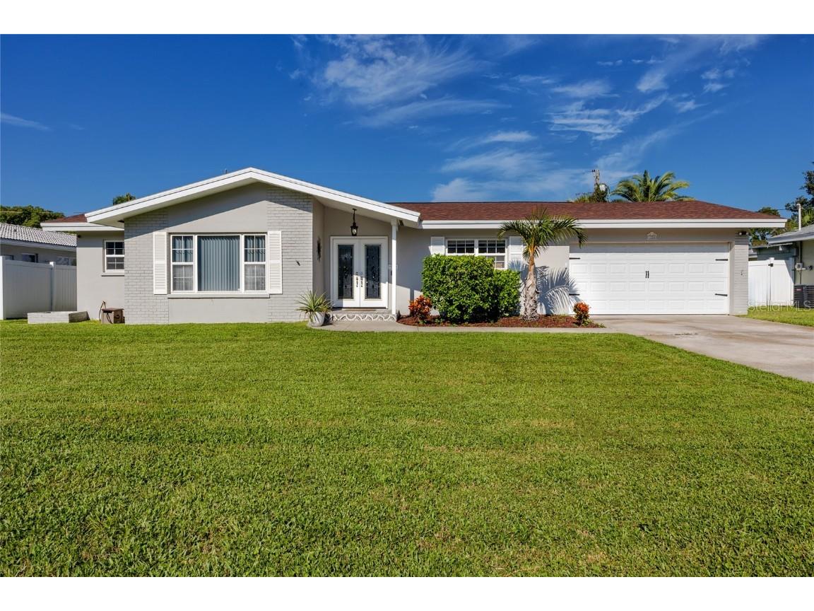 1106 Woodcrest Avenue Clearwater FL 33756 U8213632 image1