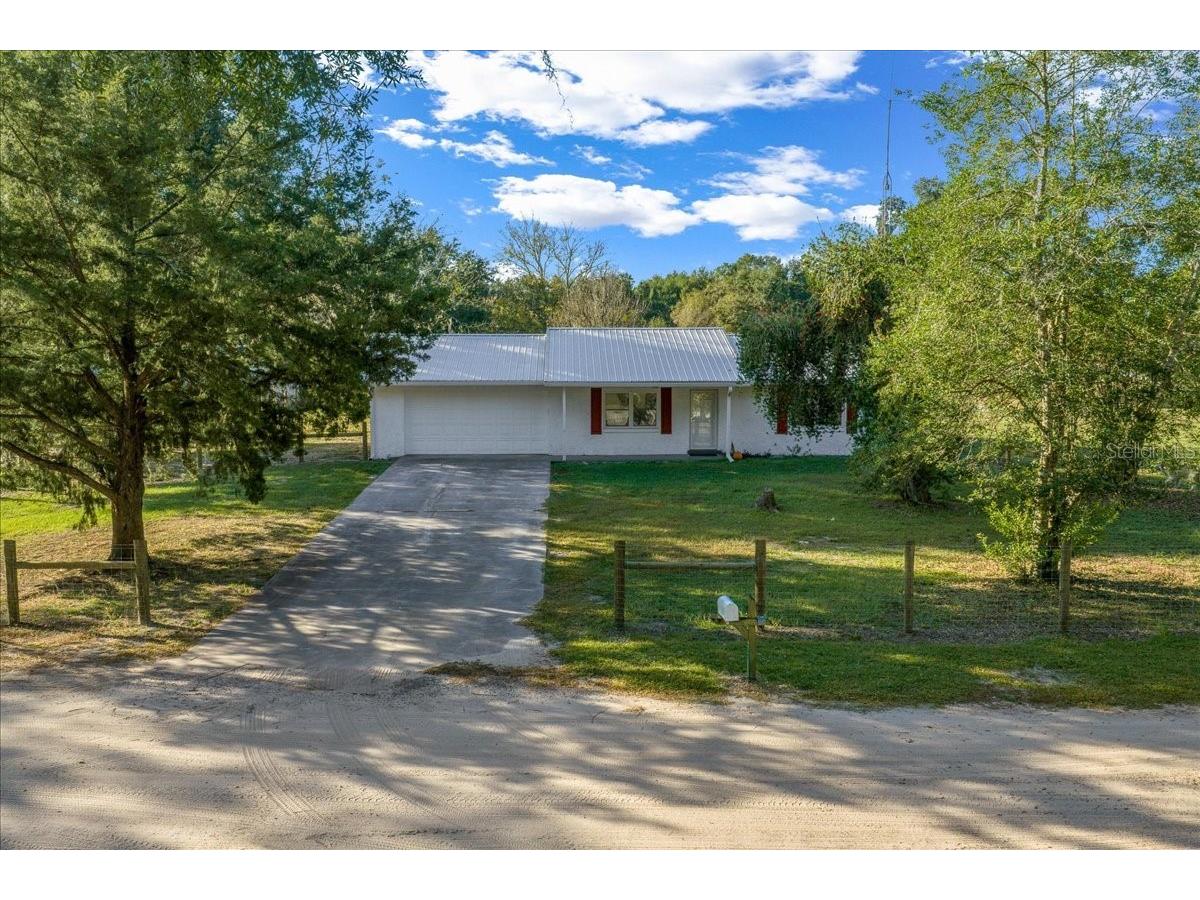 11060 SE 128th Place Road Ocklawaha FL 32179 OM714613 image1