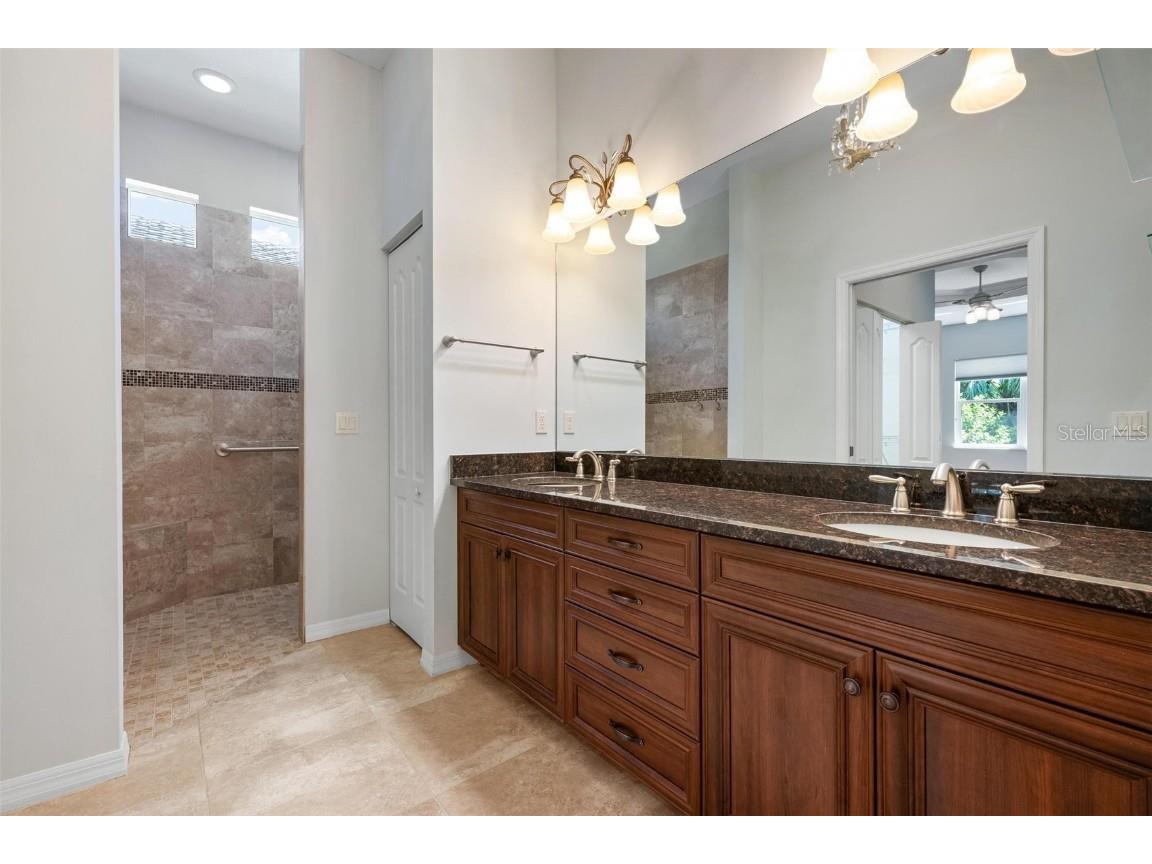 11065 Barnsley Drive Venice FL 34293 A4665935 image21