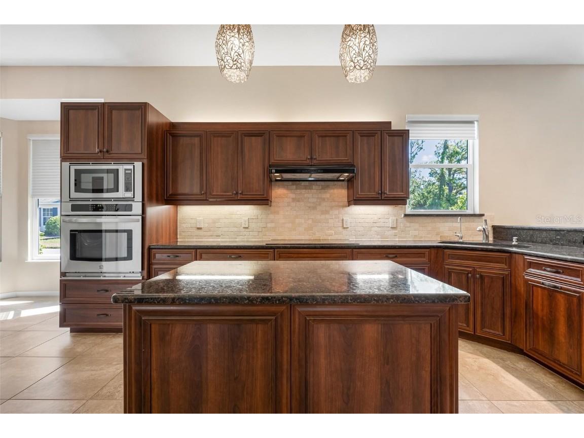 11065 Barnsley Drive Venice FL 34293 A4665935 image7