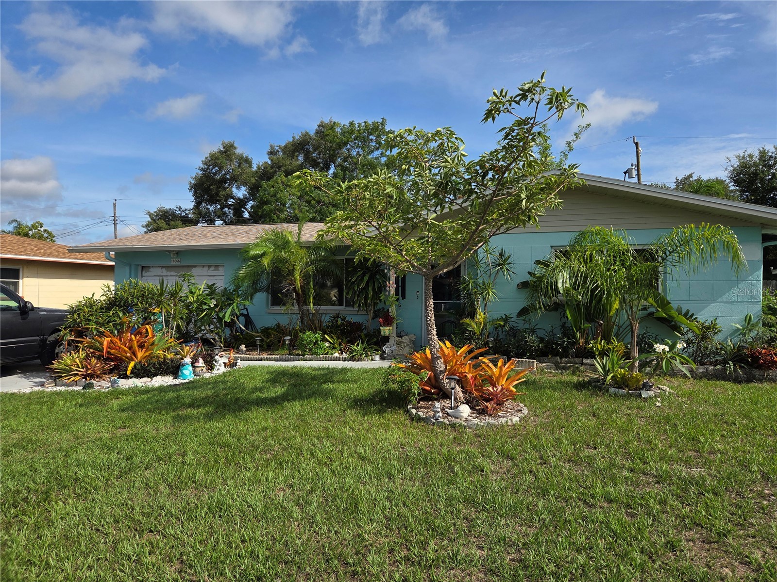 11066 102nd Avenue N Seminole FL 33778 TB8514558 image1