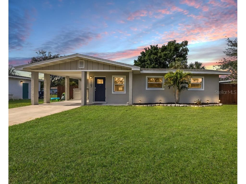 1107 25th Avenue W Palmetto FL 34221 A4555888 image1