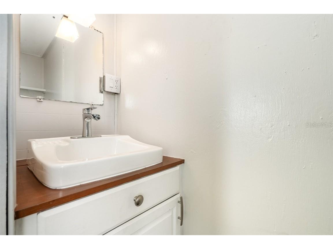 1107 Cable Lane Palm Bay FL 32905 TB8426000 image5