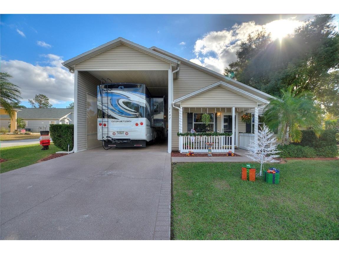 1107 Caravan Loop Polk City FL 33868 L4948906 image1