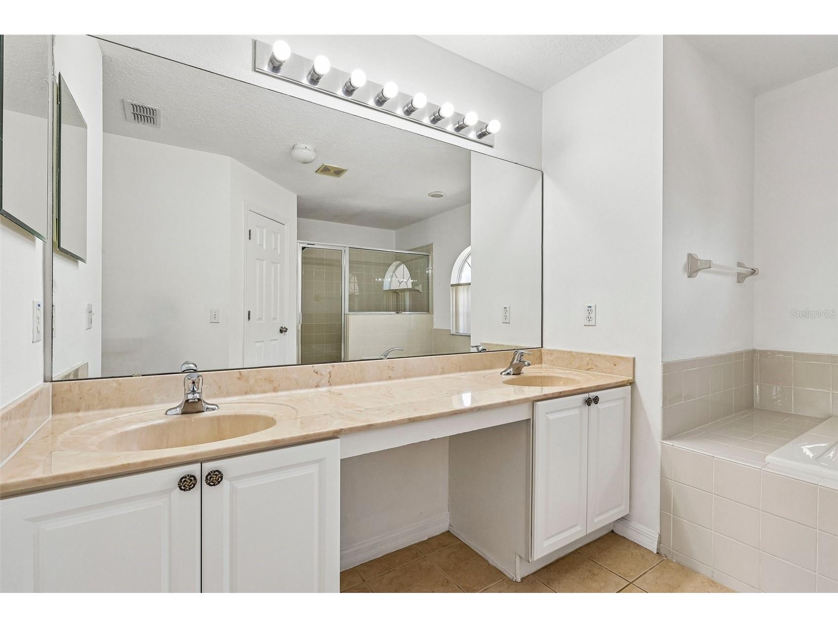 1107 James Way Poinciana FL 34759 O6407302 image24
