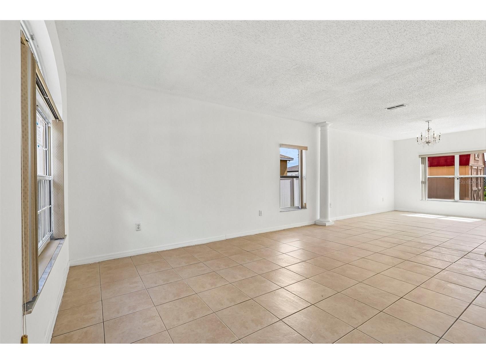 1107 James Way Poinciana FL 34759 O6407302 image4