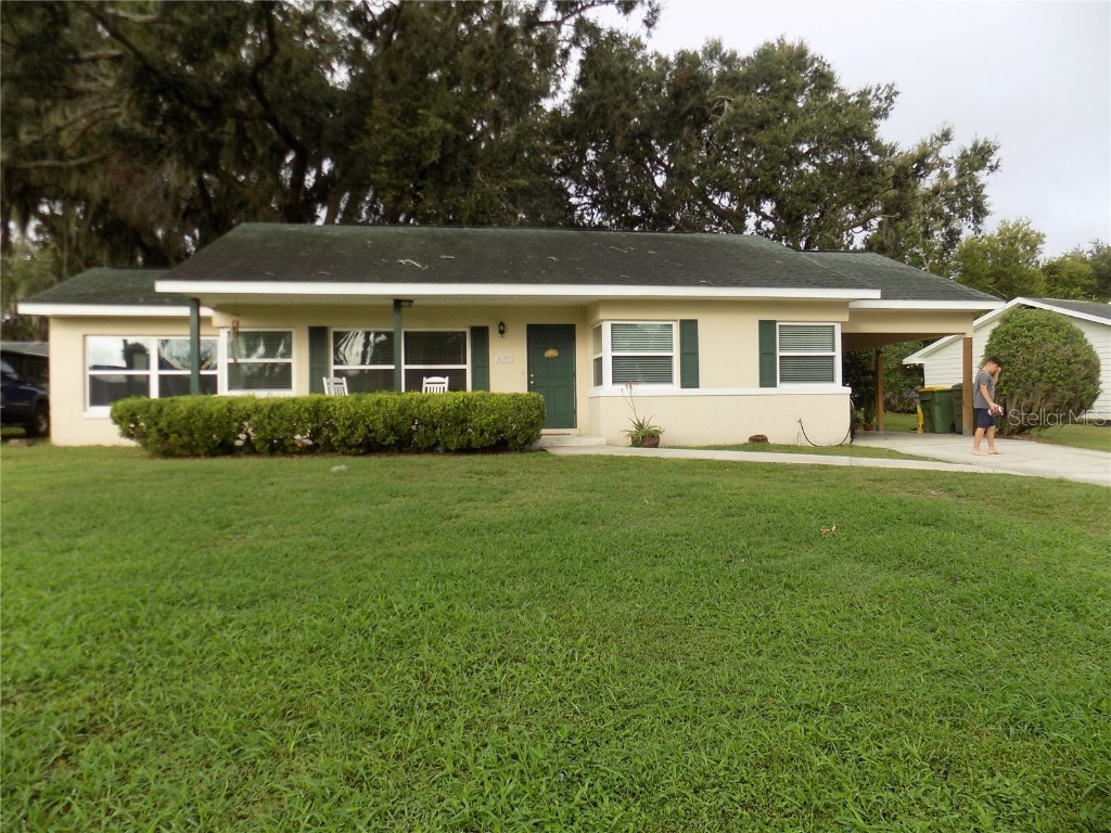 1107 N Palmetto Street Leesburg FL 34748 - LAKE GRIFFIN G5103236 image1