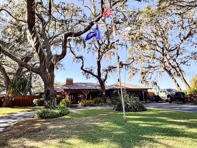 1107 N Valencia Avenue Howey In The Hills FL 34737 - LITTLE LAKE HARRIS G5089839 image1