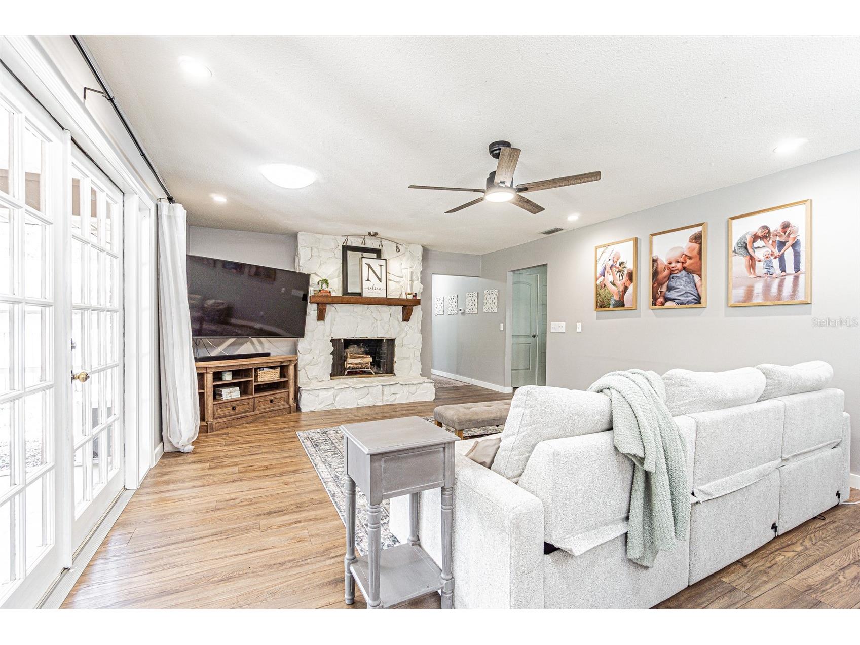 1107 Oakridge Manor Drive Brandon FL 33511 TB8496003 image13