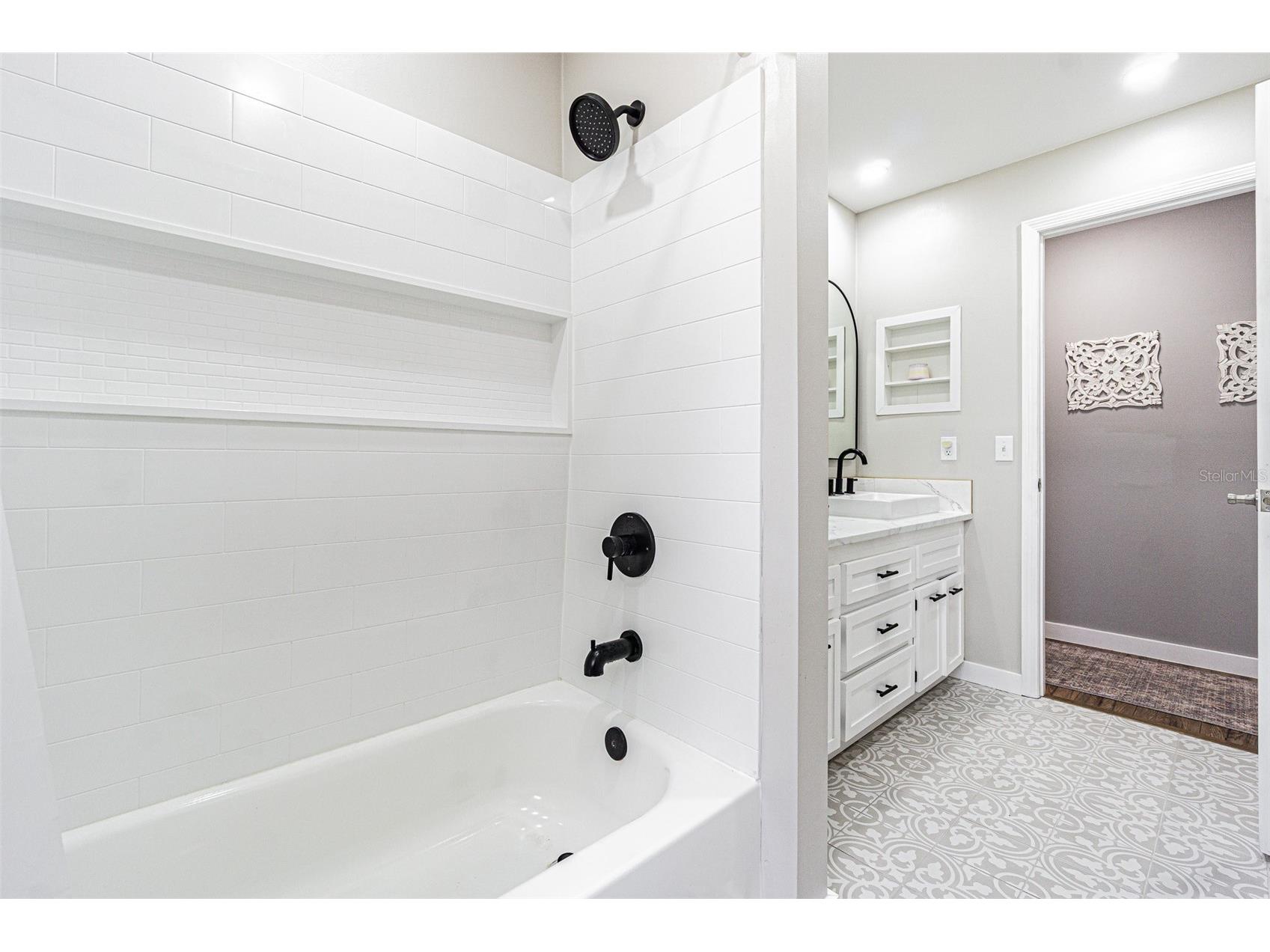 1107 Oakridge Manor Drive Brandon FL 33511 TB8496003 image27