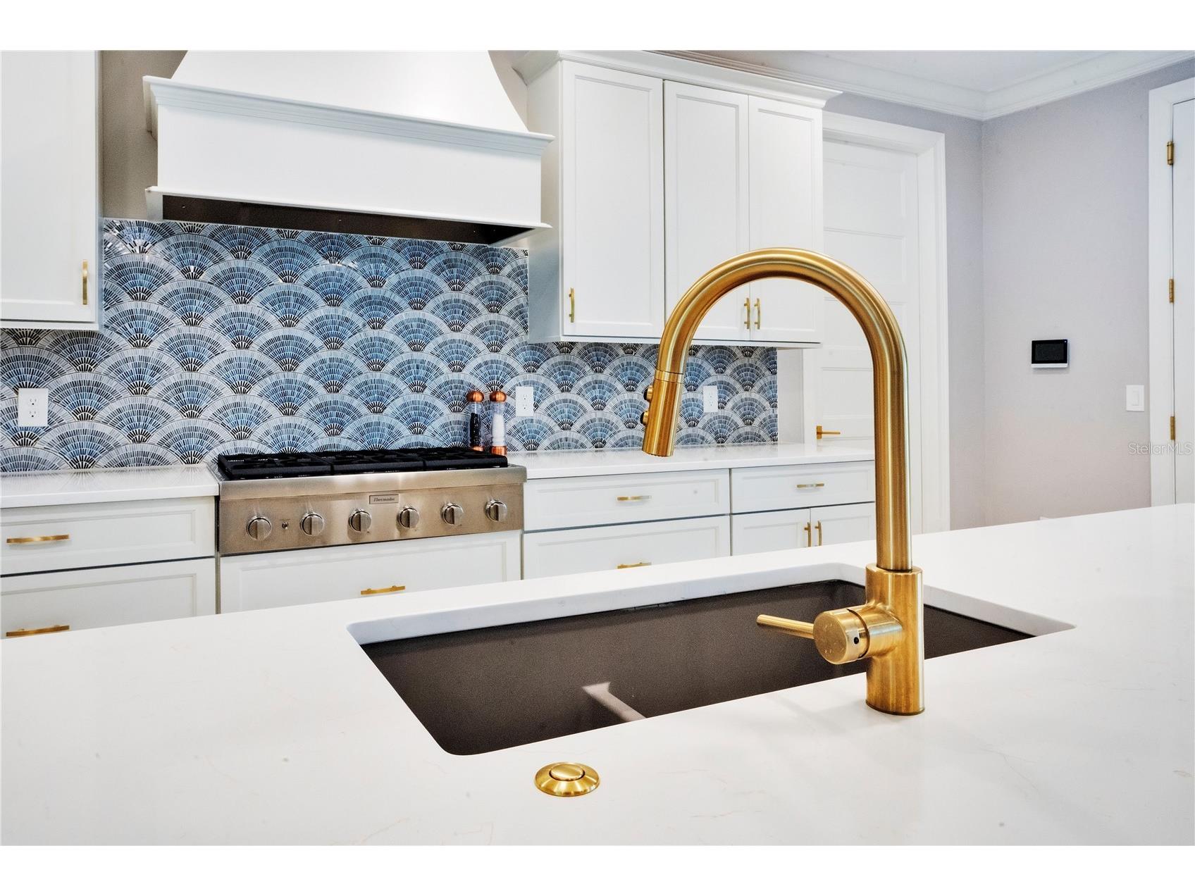 1107 Palm Cove Drive Orlando FL 32835 O6406584 image22