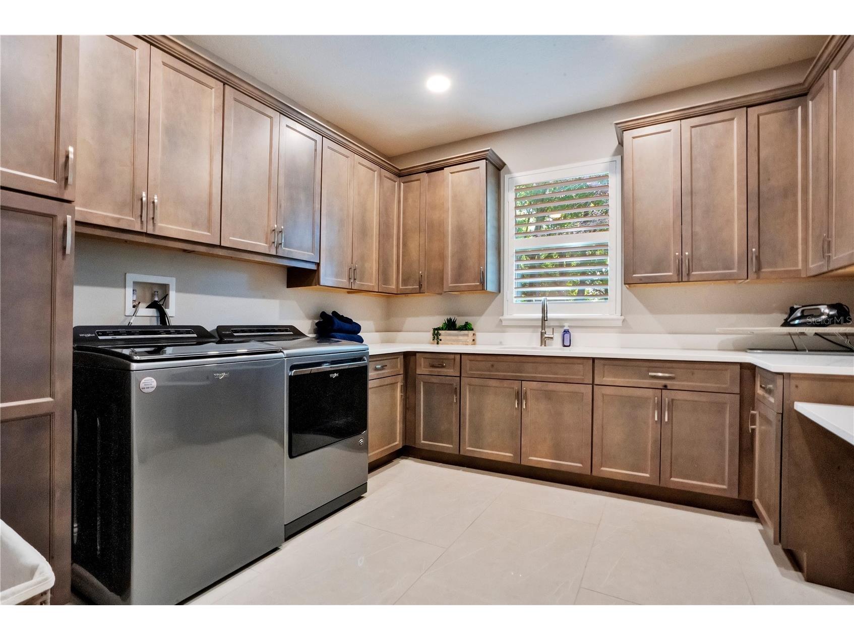 1107 Palm Cove Drive Orlando FL 32835 O6406584 image46