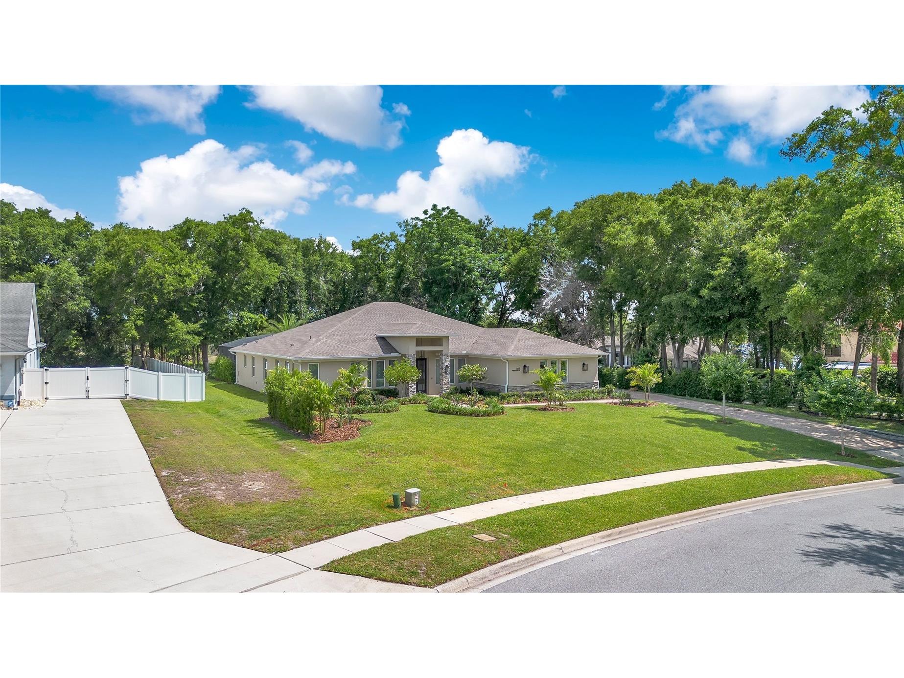 1107 Palm Cove Drive Orlando FL 32835 O6406584 image54