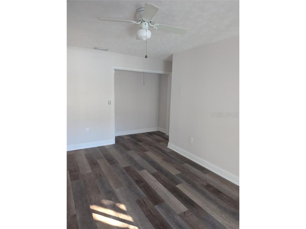 1107 SE 4th Avenue Crystal River FL 34429 OM694986 image12